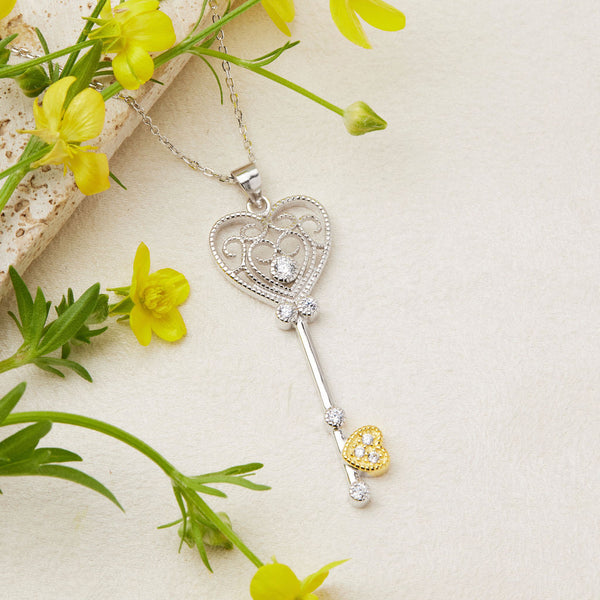 The Key that Satisfies the Heart Necklace – Shinelife